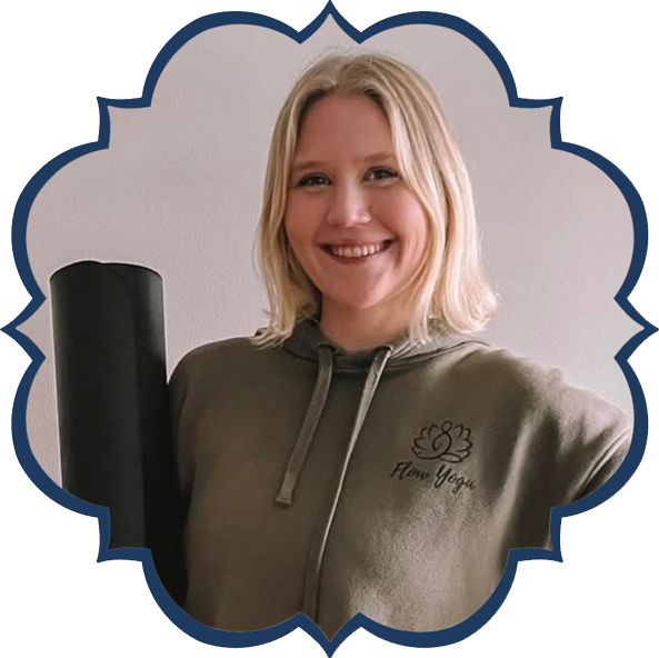 ShaylaLowry Photo of Shayla Lowry with Yoga Mat